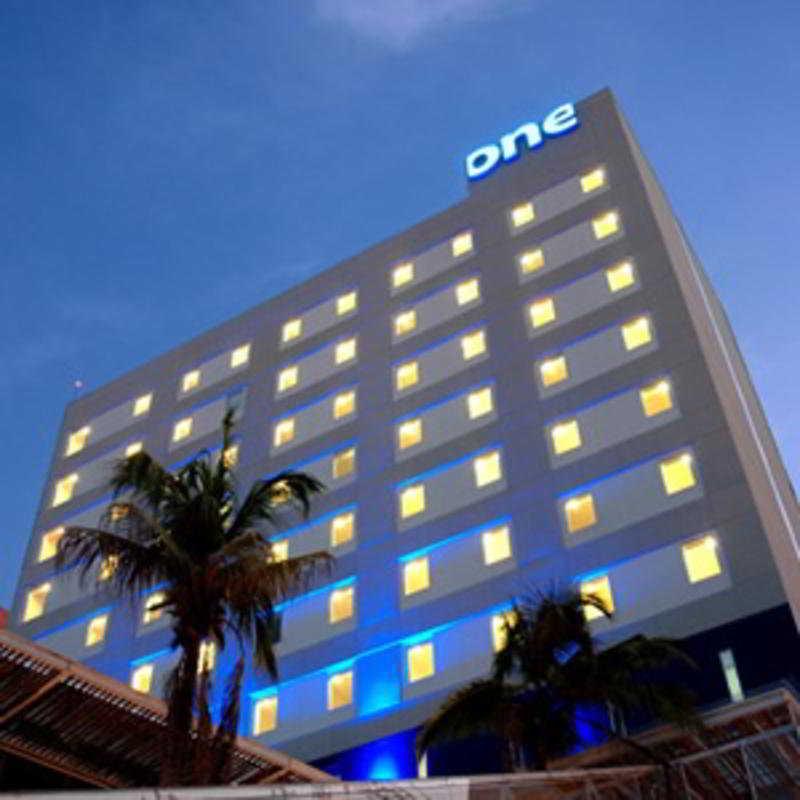 Отель One Acapulco Costera Экстерьер фото